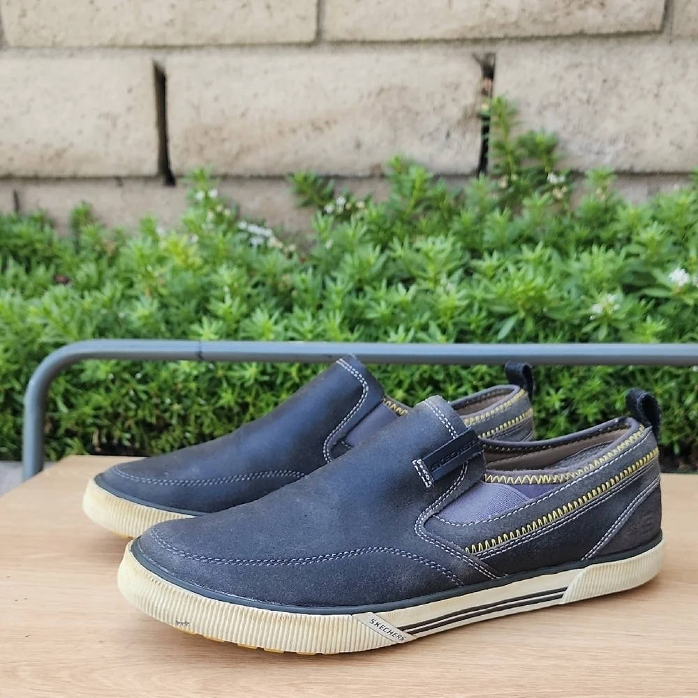 Skechers Men Talon Charcoal Slip on Distressed Leather Loafers Shoes Size 9